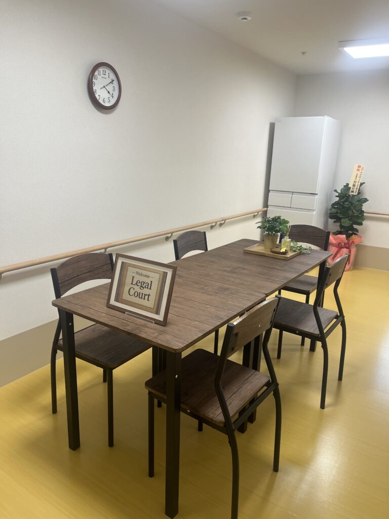 リーガルコート談話室